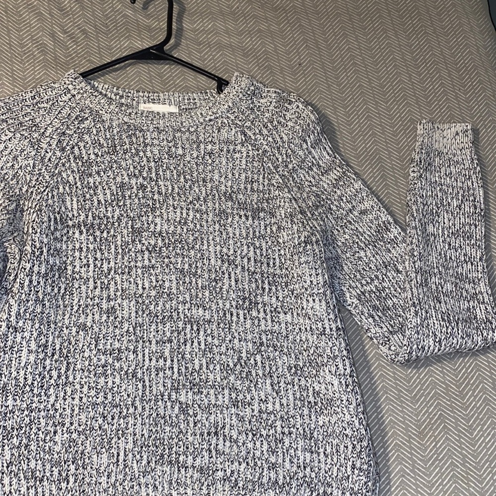 H&M SWEATER